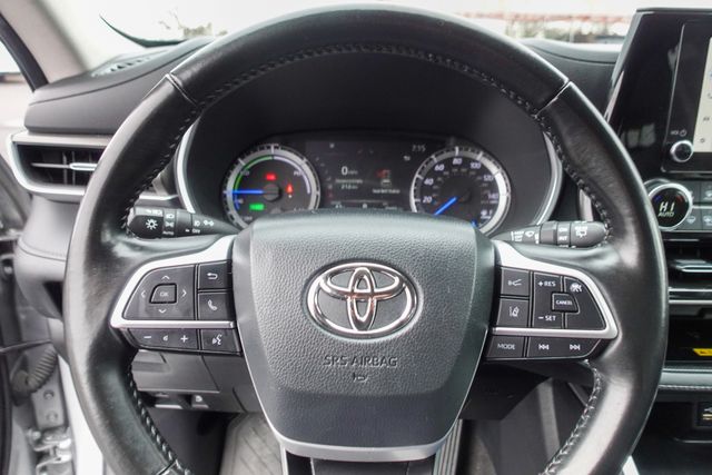 used 2023 Toyota Highlander Hybrid car, priced at $38,000