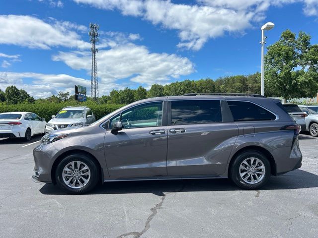 Used 2024 Toyota Sienna Van