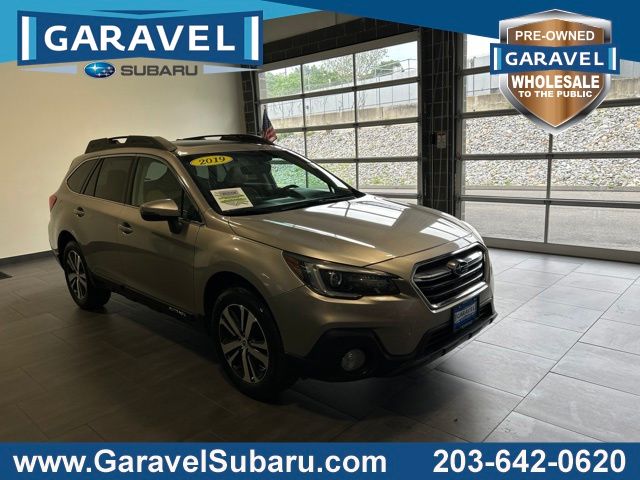 Gray (Tungsten Metallic) 2019 Subaru Outback 2.5i Limited AWD Wagon All-Wheel Drive Continuously Variable Transmission