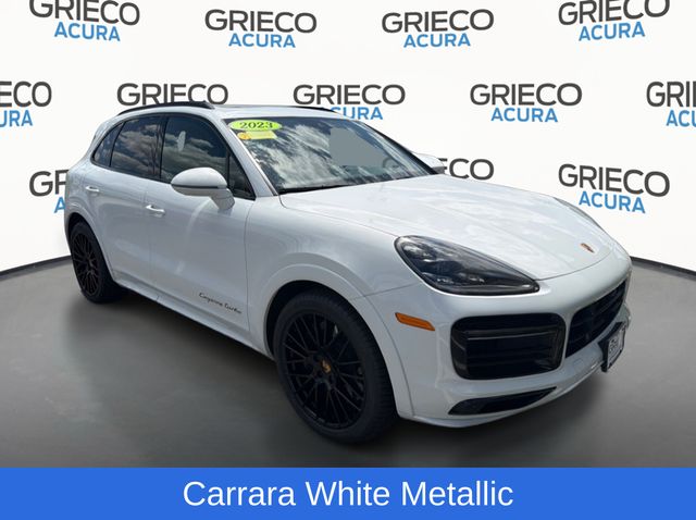 White 2023 Porsche Cayenne Turbo AWD SUV / Crossover All-Wheel Drive 8-Speed Automatic