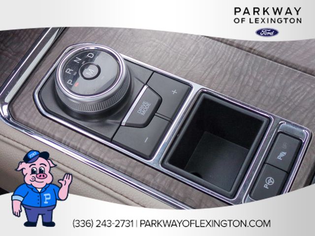 Used 2018 Blue Ford Limited image 26