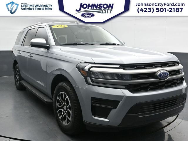 Silver Metallic 2024 Ford Expedition XLT 4WD SUV / Crossover Four-Wheel Drive Automatic