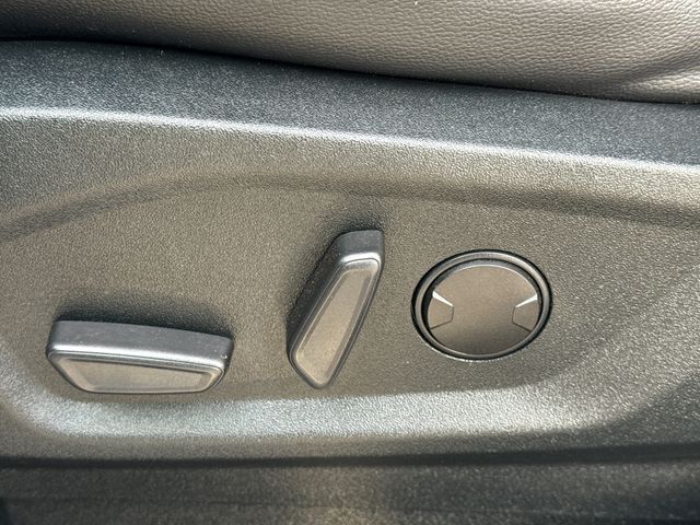 Certified Used 2022 Silver Ford ST Line image 21