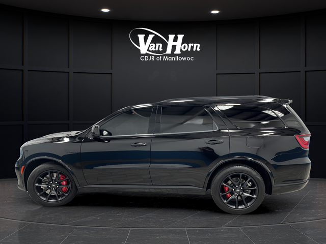 Used 2024 DB Black Crystal Clearcoat Dodge R/T image 4