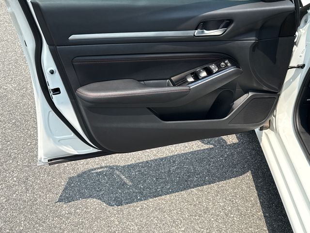 Used 2023 Nissan Altima Sedan