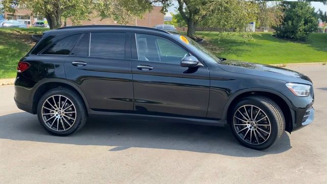 2021 Mercedes-Benz GLC GLC 300 9