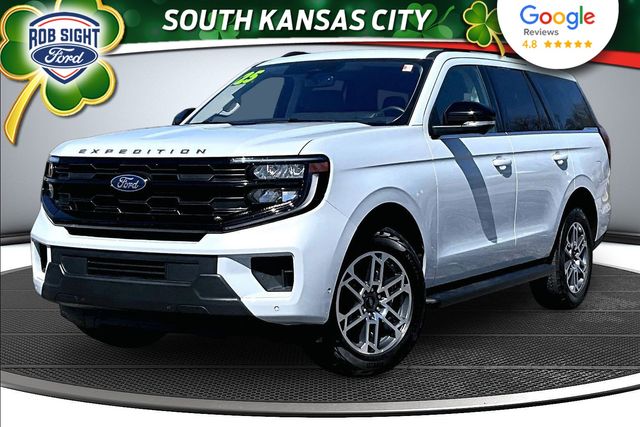 2025 Ford Expedition Active 4WD