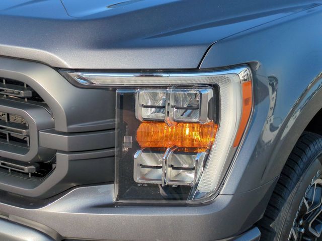 Used 2023 Gray Ford XLT image 9