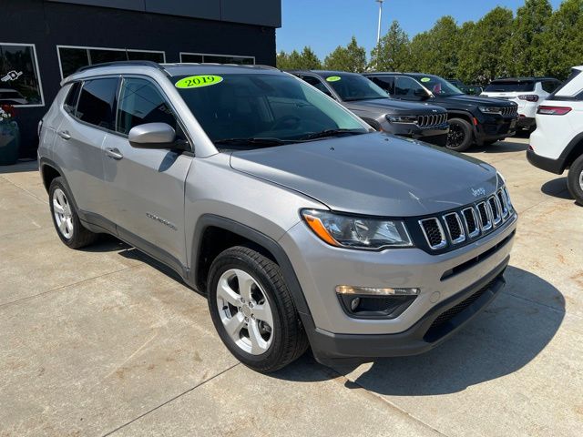 Billet Silver Metallic Clearcoat 2019 Jeep Compass SUV / Crossover Four-Wheel Drive 9-Speed Automatic