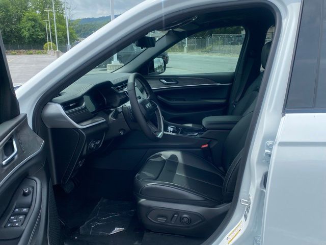 new 2025 Jeep Grand Cherokee L car, priced at $44,545