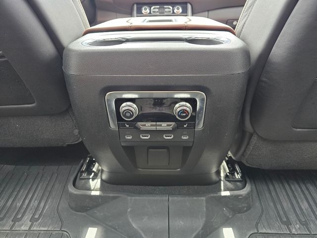 2023 GMC Yukon 4WD Denali Ultimate