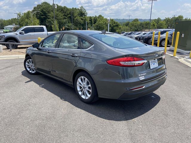 2020 Ford Fusion SE 6