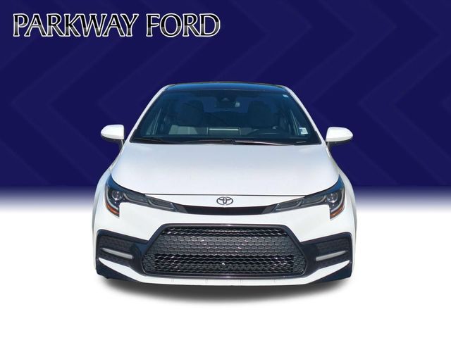 Used 2021 White Toyota SE image 8