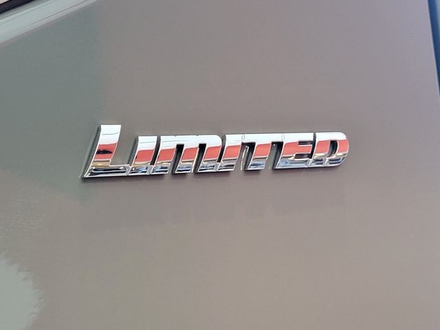 New 2025  Toyota Limited image 5