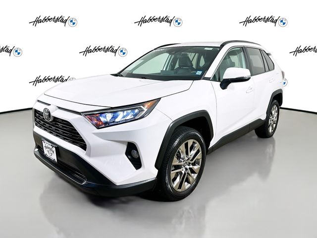 2020 Toyota RAV4 XLE Premium 36