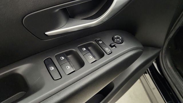 2024 Hyundai Santa Cruz SE Black at Classic Elite Chevrolet Hwy 6