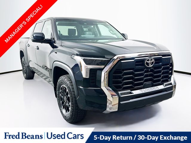 2022 Toyota Tundra SR5 CrewMax Cab 4WD