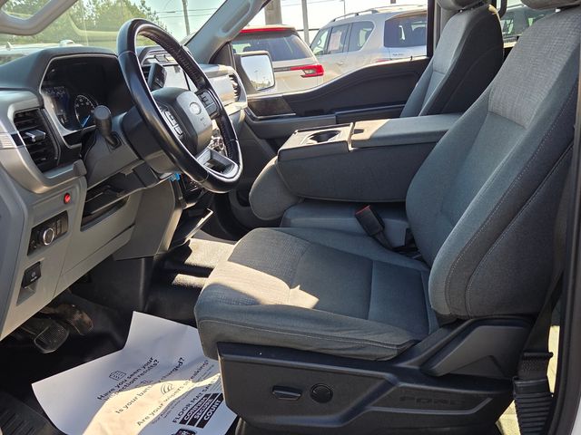 Used 2022 White Ford XLT image 5