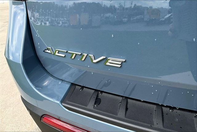 2026 Ford Explorer Active - 8