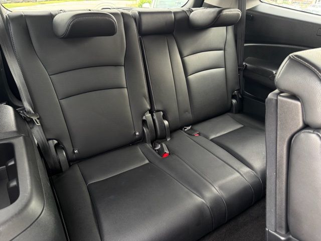 2022 Honda Pilot Special Edition photo