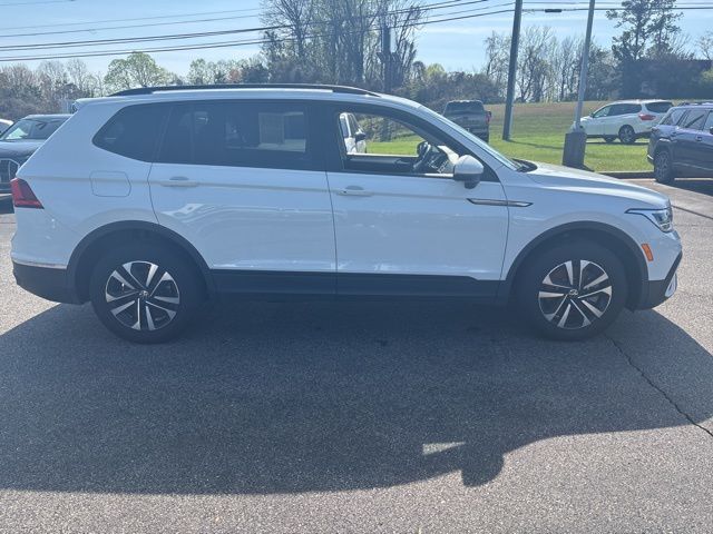 White 2022 Volkswagen Tiguan S 4Motion SUV / Crossover All-Wheel Drive 8-Speed Automatic