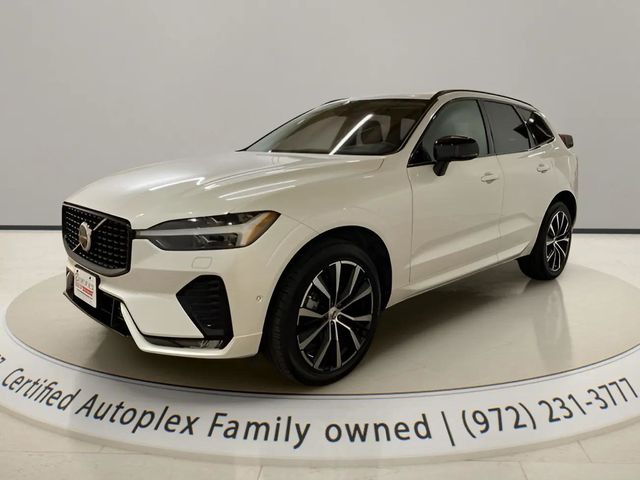 Crystal White 2025 Volvo XC60 B5 Plus Dark Theme AWD SUV / Crossover All-Wheel Drive Automatic