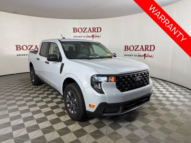 White Metallic 2025 Ford Maverick XLT SuperCrew FWD Pickup Truck Front-Wheel Drive Continuously Variable Transmission