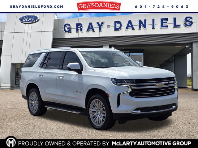 White (Iridescent Pearl Tricoat) 2024 Chevrolet Tahoe SUV / Crossover Four-Wheel Drive 