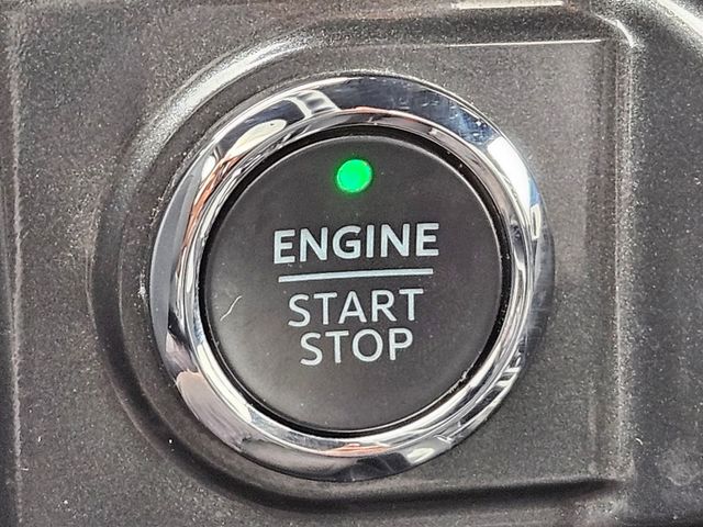 Used 2023 Silver Ford XLT image 20