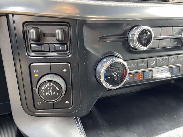 New 2026 Gray Ford Lariat image 19