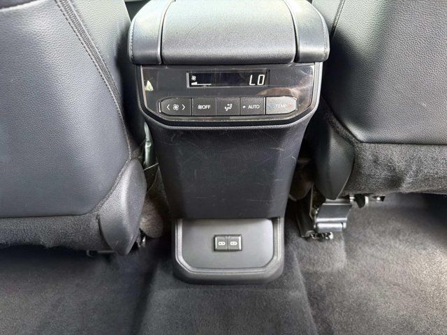 Used 2025 Toyota Highlander SUV