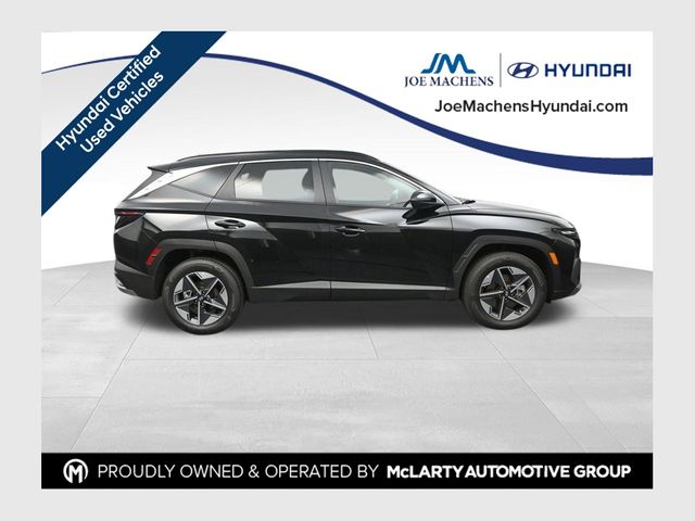 Ash Black 2025 Hyundai Tucson Hybrid SUV / Crossover All-Wheel Drive 6-Speed Automatic