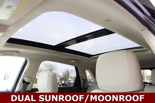 Used 2019 Blue Cadillac Luxury image 7