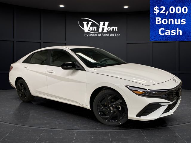 Serenity White Pearl 2026 Hyundai Elantra Sedan Front-Wheel Drive Continuously Variable Transmission