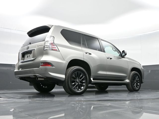 2022 Lexus GX 460 38