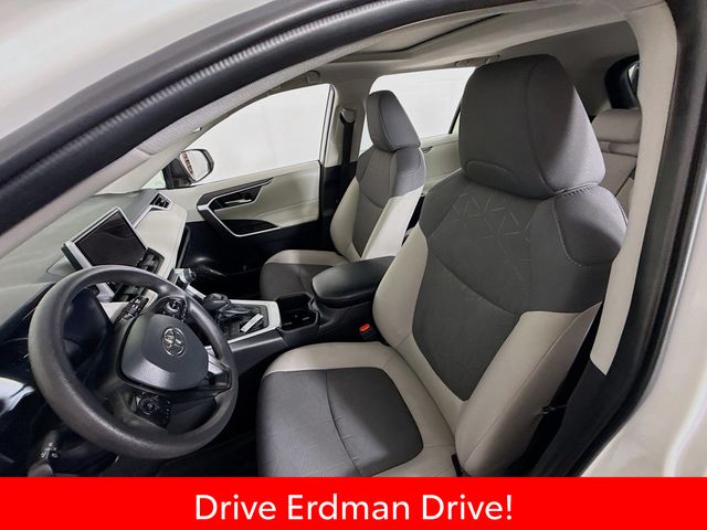 Used 2025 Toyota RAV4 SUV