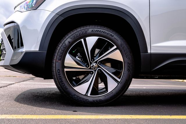 New 2026 Volkswagen Taos SUV