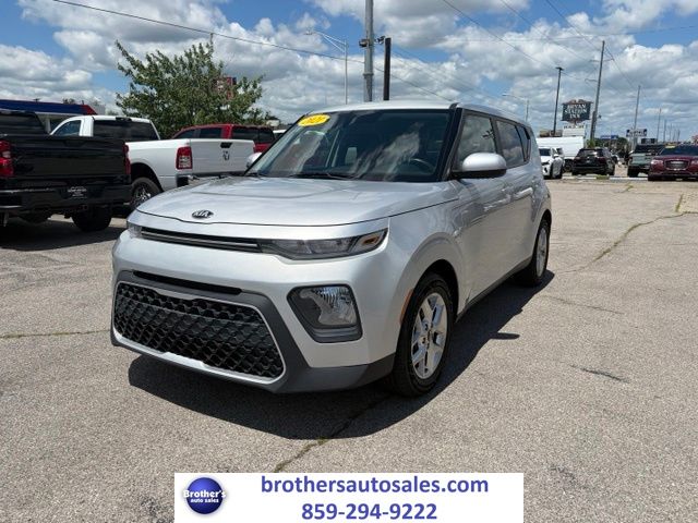 Sparkling Silver 2021 Kia Soul SUV / Crossover Front-Wheel Drive Continuously Variable Transmission