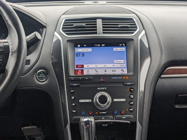 2019 Ford Explorer Platinum photo