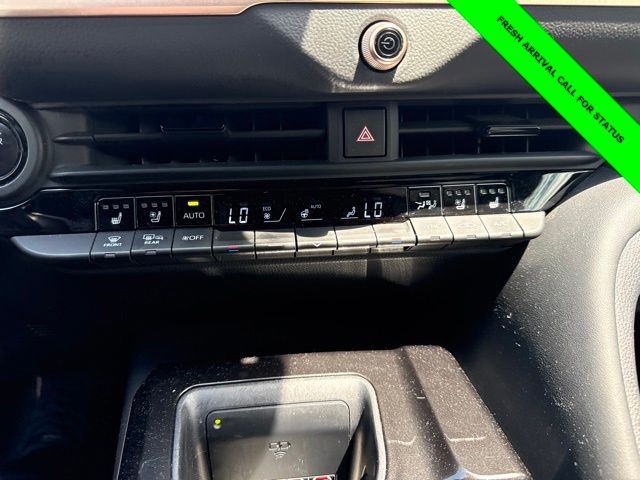 Used 2024 Black Toyota Platinum image 19