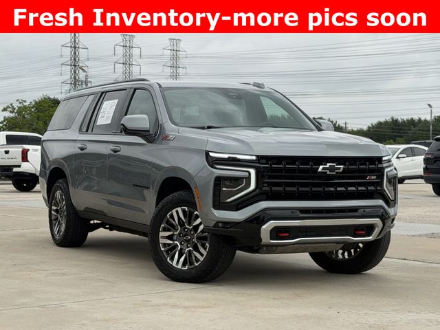 2025 Chevrolet Suburban Z71 - 1