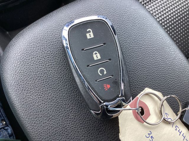 Used Car 2025 Chevrolet Trax  Lt For Sale Under $25,000 In San Antonio, Texas