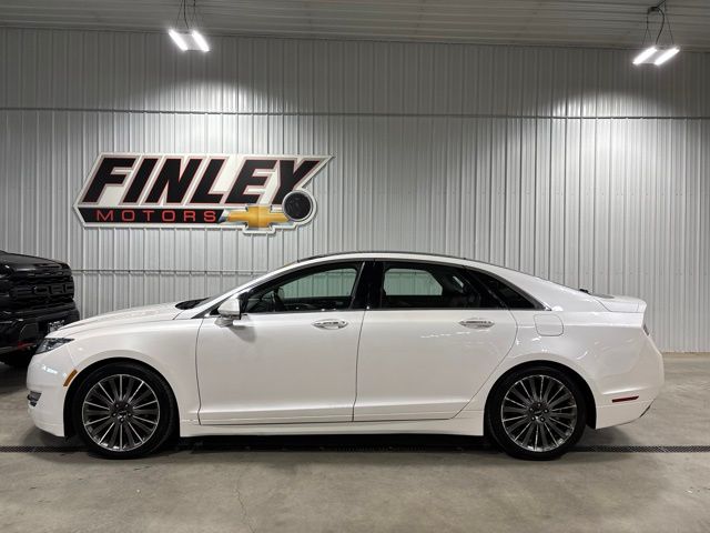 White Platinum Clearcoat Metallic 2015 Lincoln MKZ Sedan All-Wheel Drive 6-Speed Automatic