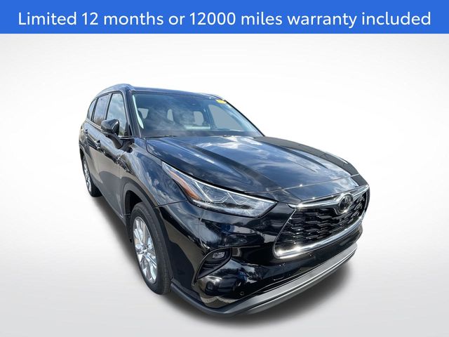 2026 Toyota Highlander Hybrid Limited AWD