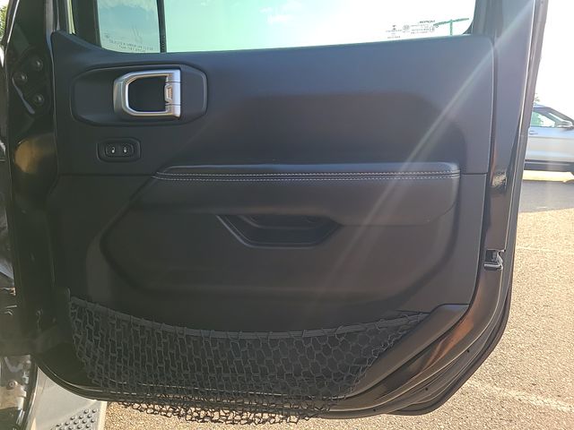 Used 2018 Jeep Wrangler SUV