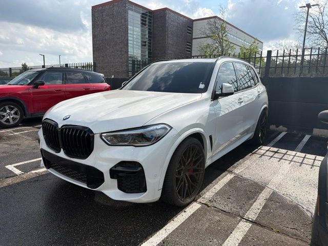 2023 BMW X5 M50i xDrive AWD