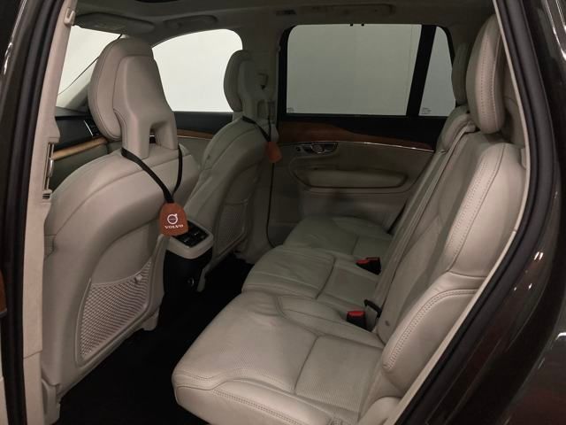2018 Volvo XC90 T6 Inscription