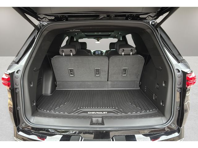 Used 2023 Black Chevrolet High Country image 32
