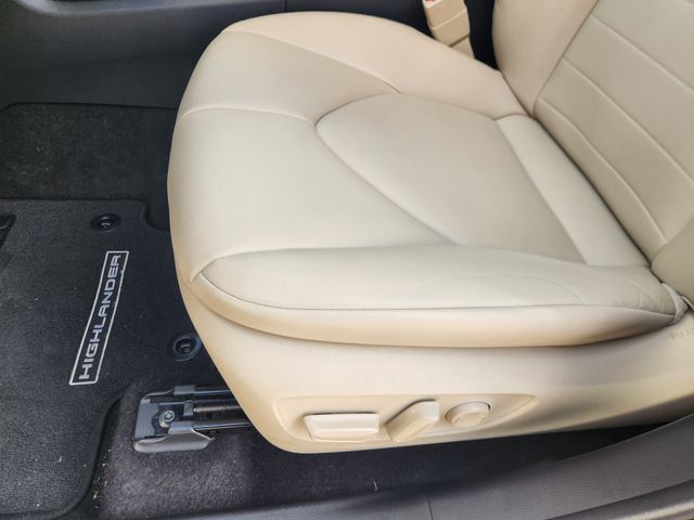 2024 Toyota Highlander XLE Beige at Monument Chevrolet