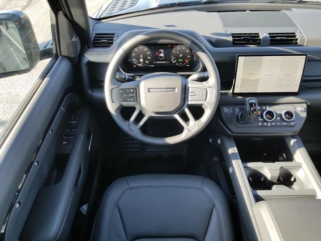 2025 Land Rover Defender 110 S 5